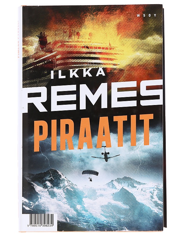 Piraatit / Pimeän pyöveli - Ilkka Remes - Nuorten kirjat - 10105590689 - 1