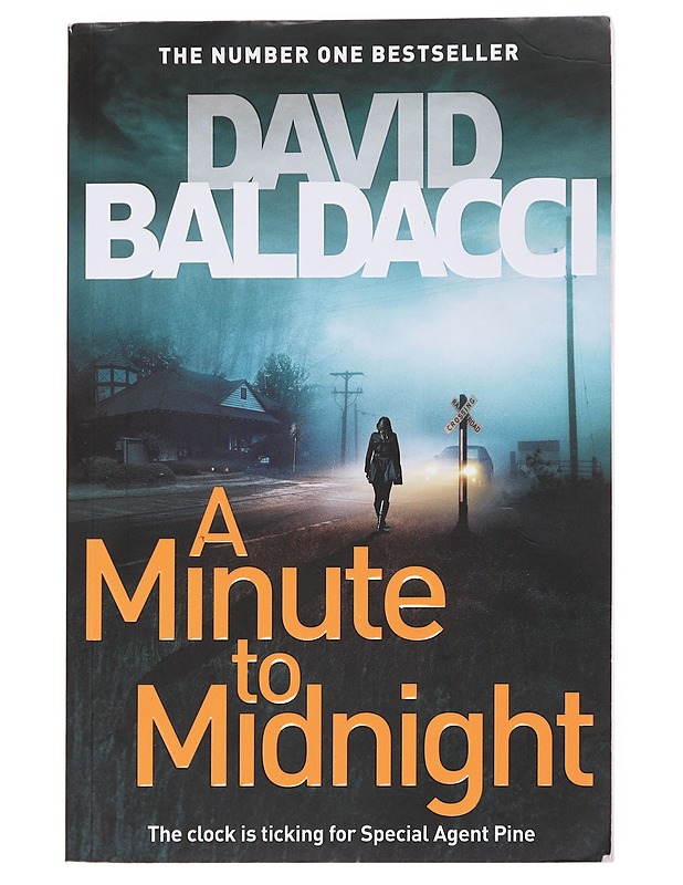 A Minute to Midnight - David Balducci - Jännitys ja dekkarit - 10105591720 - 0