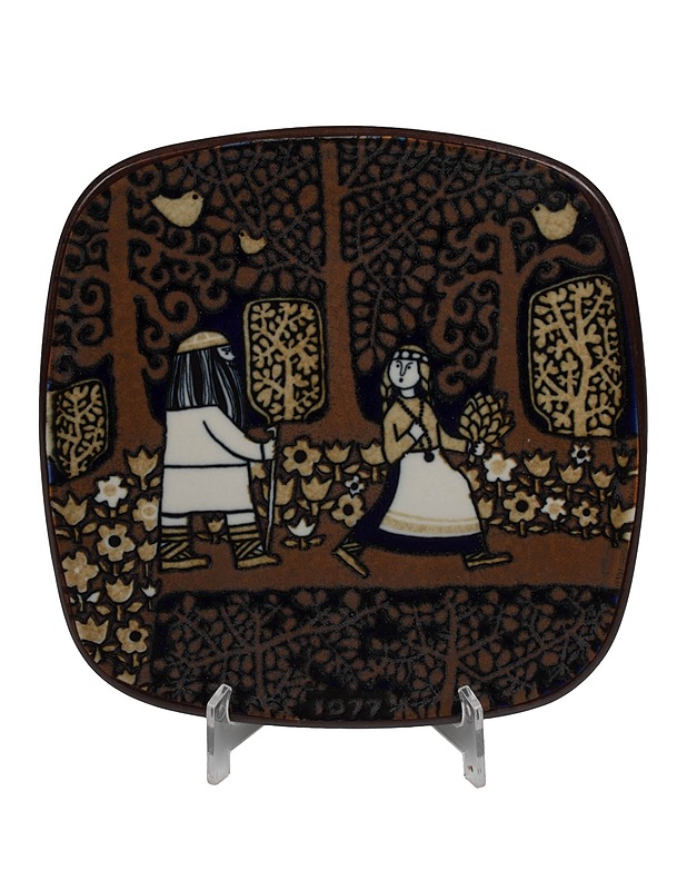 ARABIA Kalevala 1977 vuosilautanen - Designsuosikit - 10105591743 - 0