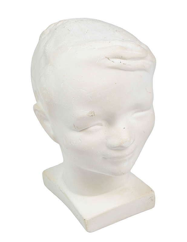 Hymypoika -patsas, 10,5x14x8,5 cm - Koriste-esineet - 10105591942 - 1