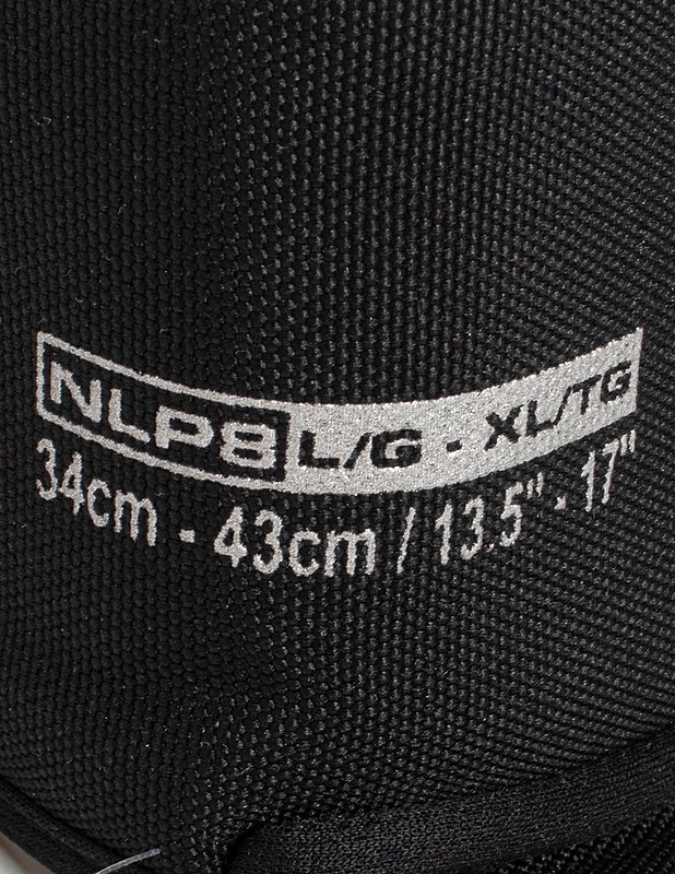 BAUER NLP8 Core kaulasuoja, 34-43 cm - Asusteet - 10105591996 - 2