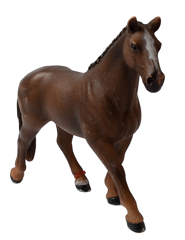 SCHLEICH Hannoverin hevonen minifiguuri - Lasten figuurit - 10105592531 - 0
