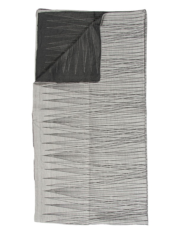 II-laatu TAMPELLA Viivaleikki pöytäliina, 130x250 cm - Pöytäliinat - 10105598614 - 0