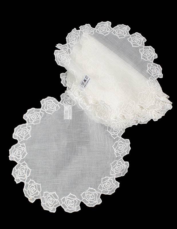 Valkoiset lautasliinat, ?30 cm, 6 kpl - Pöytäliinat - 10105598892 - 1
