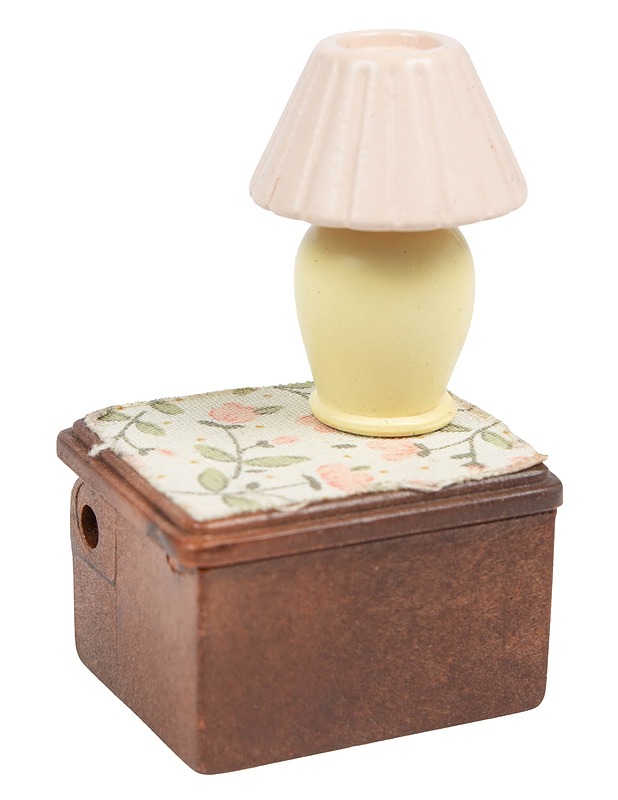 Miniatyyri laatikko ja lamppu - Askartelu - 10105599519 - 0