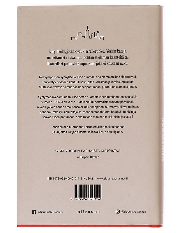 Tähän aikaan huomenna - Emma Straub - Kirja lahjaksi - 10105600192 - 1