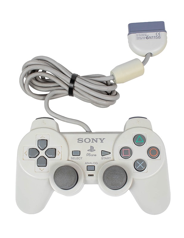 SONY PS One -konsoli ja ohjain  - Konsolit ja konsolipelit - 10105600849 - 3