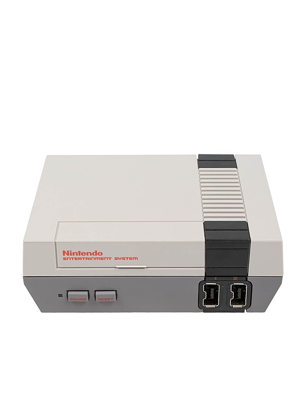 NINTENDO NES Classic Mini -konsoli ja ohjain - Konsolit ja konsolipelit - 10105600880 - 2