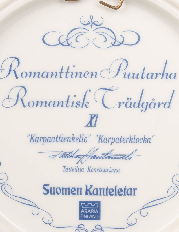 ARABIA Romanttinen Puutarha sarjan Karpaattikello XI -seinälautanen - Designsuosikit - 10105601330 - 2