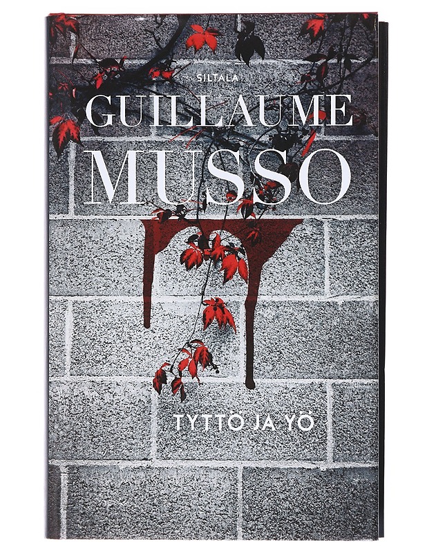 Tyttö ja yö - Musso, Guillaume - Romaanit ja novellit - 10105601469 - 0