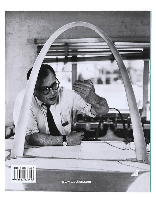 Eero Saarinen : 1910-1961 : a structural expressionist - Serraino, Pierluigi - Taide- ja kulttuurikirjat - 10105601779 - 1