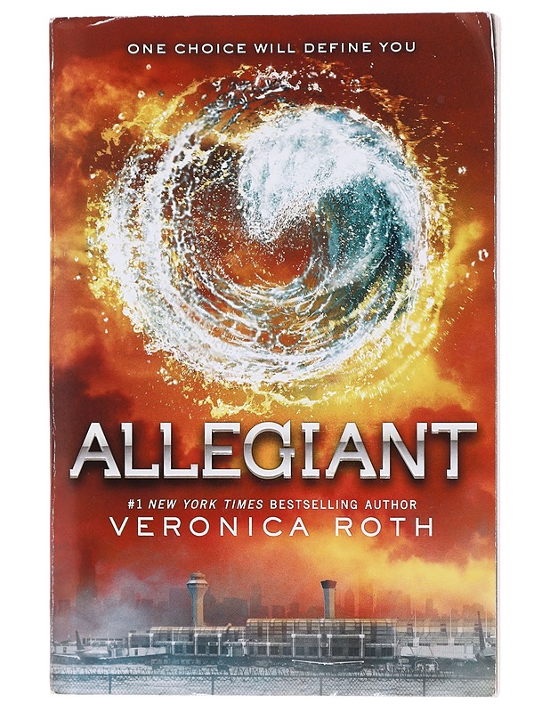 Allegiant - Veronica Roth - Fantasia- ja scifi - 10105601920 - 0