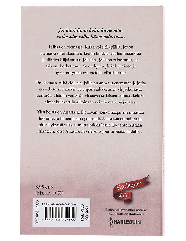Velhotohtori - Nora Roberts - Romaanit ja novellit - 10105602048 - 1
