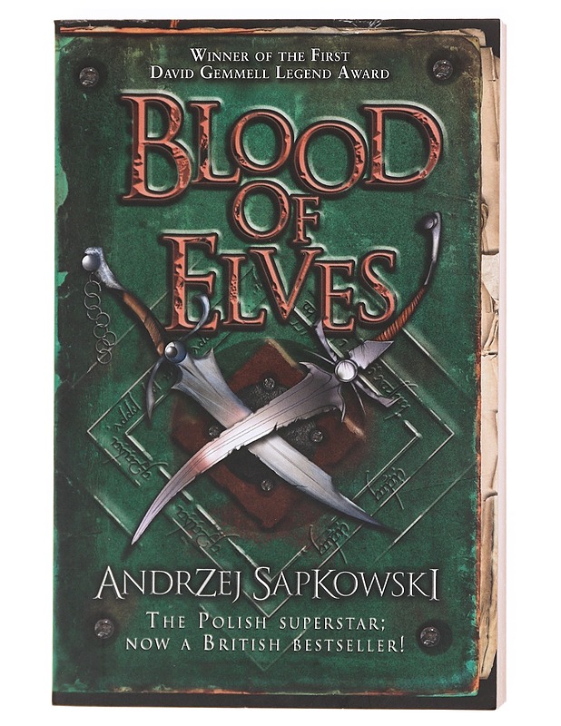 Blood of elves - Sapkowski, Andrzej - Fantasia- ja scifi - 10105602356 - 0