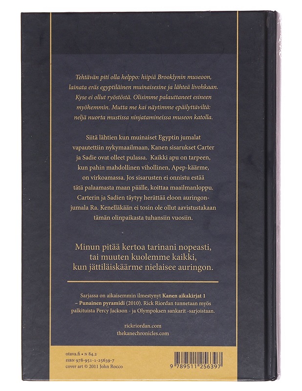 Liekehtivä valtaistuin - Riordan, Rick - Fantasia- ja scifi - 10105602921 - 1