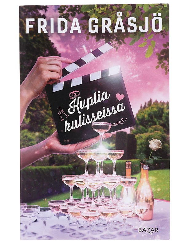 Kuplia kulisseissa - Frida Gråsjö - Romaanit ja novellit - 10105603596 - 0