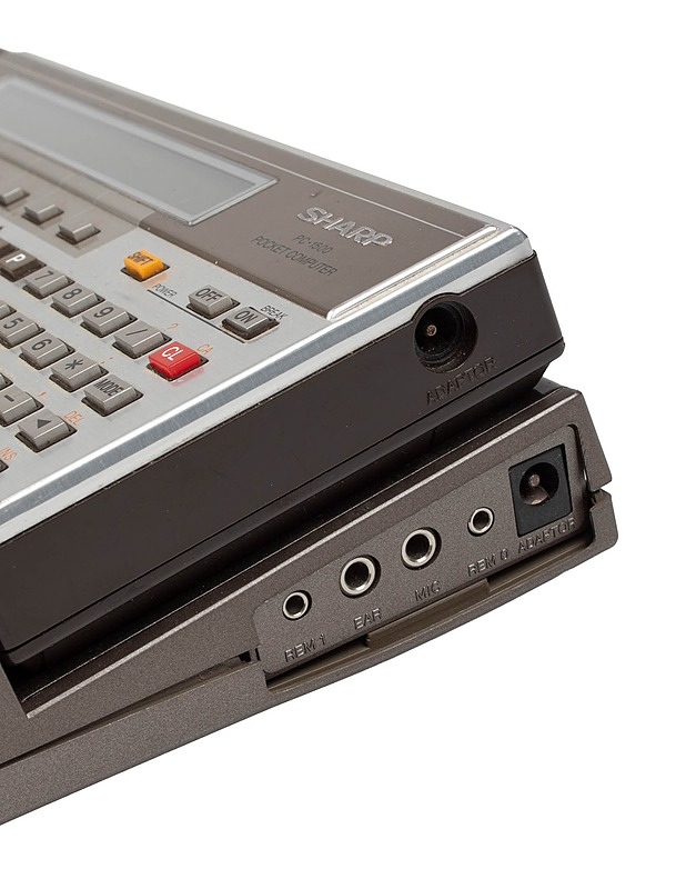 SHARP PC-1500 -taskutietokone  - Kodinkoneet - 10105604132 - 3