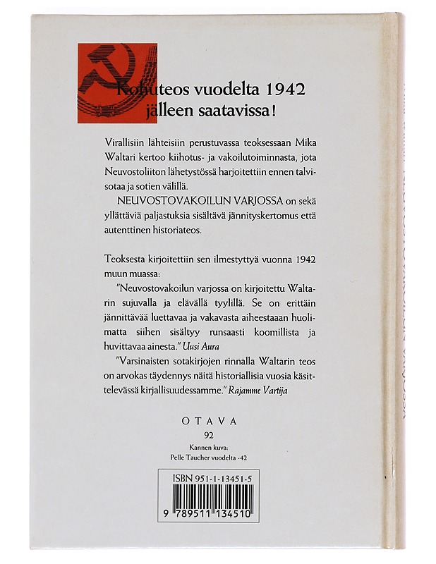 Neuvostovakoilun varjossa - Mika Waltari - Historiakirjat - 10105606606 - 1