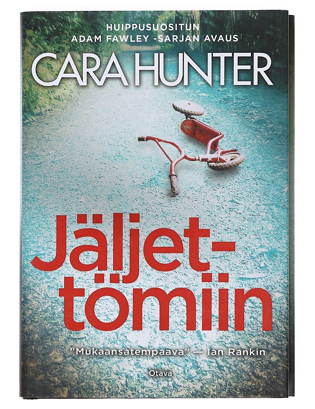 Jäljettömiin - Hunter, Cara - Romaanit ja novellit - 10105607160 - 0
