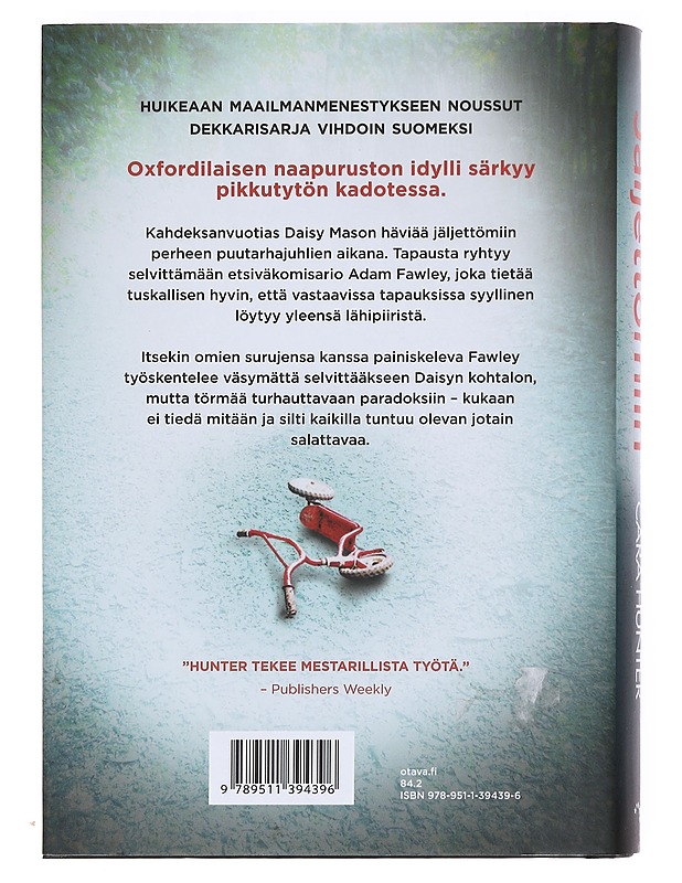 Jäljettömiin - Hunter, Cara - Romaanit ja novellit - 10105607160 - 1