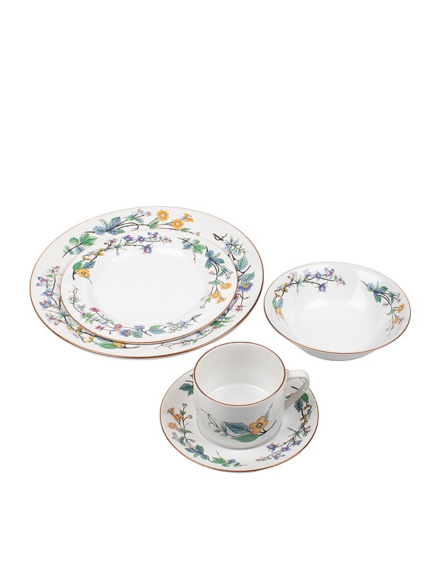 Kuviollinen astiasto, 5 osaa - Tarjoiluastiat - 10105608644 - 1