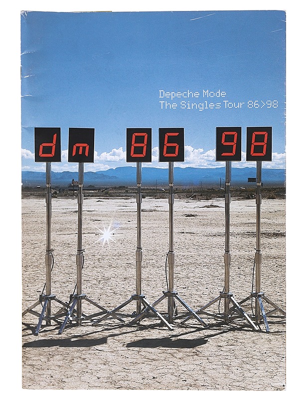 Depeche Mode The Singles Tour 86-98 -kokoelma-albumin - Musiikki- ja elokuvakirjat - 10105609017 - 0