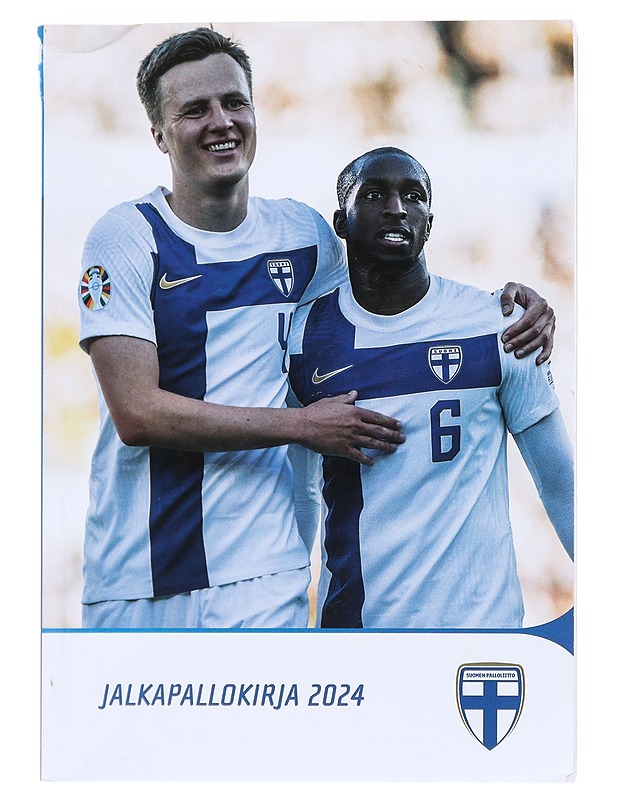 Jalkapallokirja 2024 - Soininen, Heidi - Tietokirjat - 10105609056 - 0