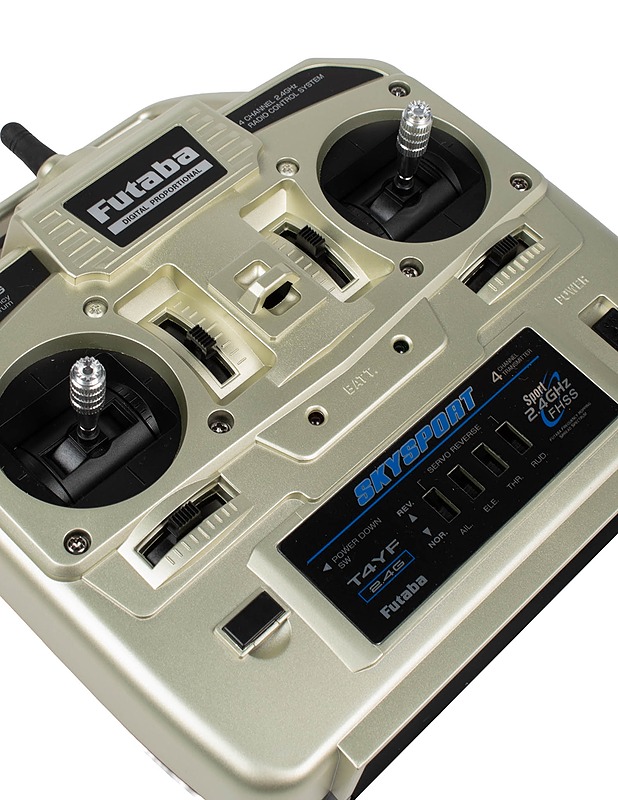 FUTABA 4YF -radio-ohjain  - Muu elektroniikka - 10105609495 - 2
