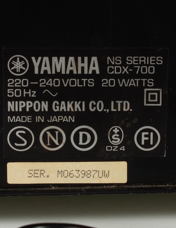 YAMAHA CDX-700 CD-soitin - Audio - 10105610654 - 3