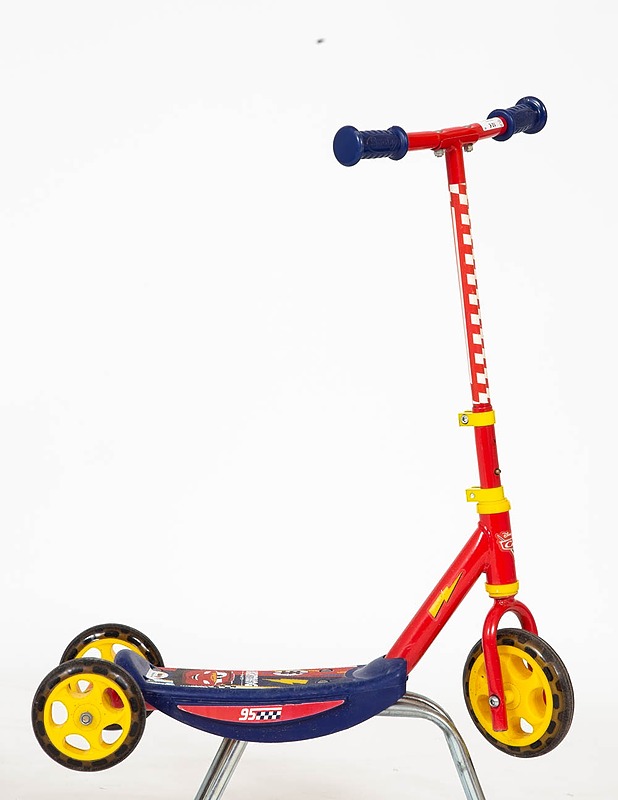 DISNEY Salama Mc Queen 3-pyöräinen potkulauta - Erikoispyörät - 10105610967 - 0