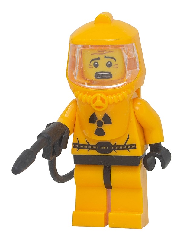  LEGO Collectible Minifigures Series 4 Hazmat Guy minifiguuri - Lasten figuurit - 10105611060 - 0