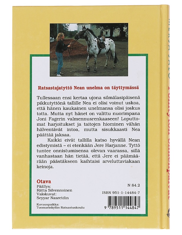Ponitytön onnenpäivät - Merja Jalo - Nuorten kirjat - 10105611672 - 1