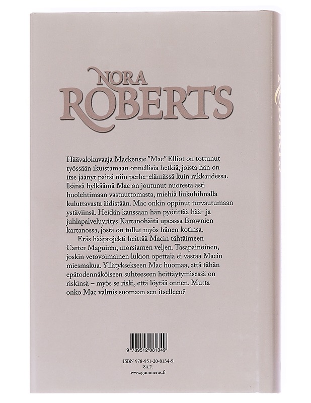 Jotain uutta - Nora Roberts - Romaanit ja novellit - 10105612188 - 1