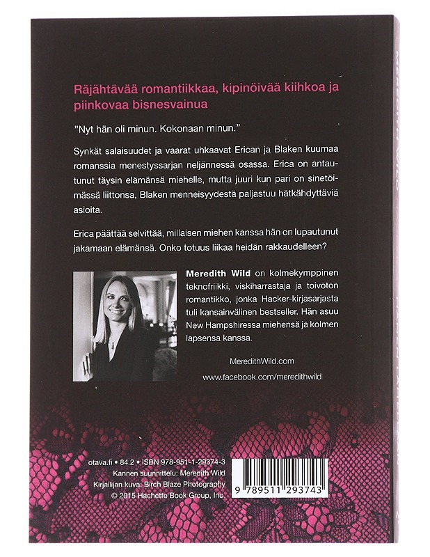 Hänen lähellään - Wild, Meredith - Kirja lahjaksi - 10105613542 - 1