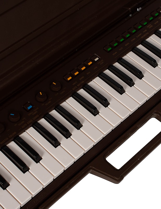 YAMAHA PortaSound kannettava kosketinsoitin, ruskea - Soittimet - 10105613600 - 1