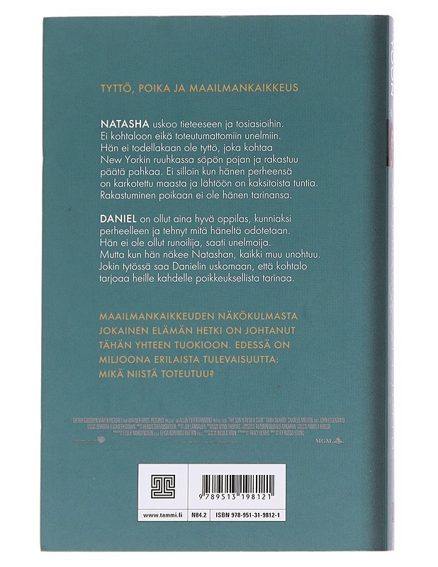 Aurinko on tähti - Yoon, Nicola - Nuorten kirjat - 10105614843 - 1