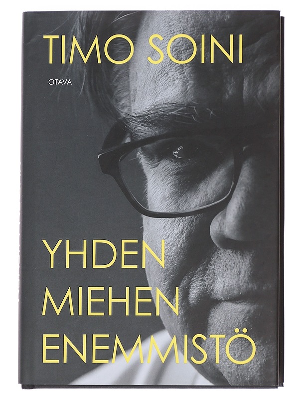 Yhden miehen enemmistö - Timo Soini - Elämäkerrat ja muistelmat - 10105616061 - 0