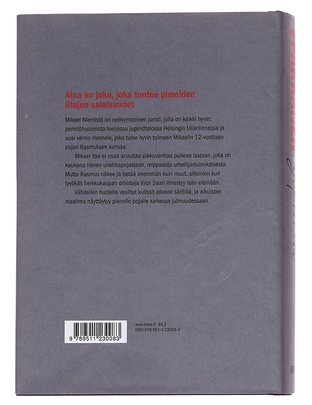 Yöpuisto - Outi Pakkanen - Romaanit ja novellit - 10105616522 - 1