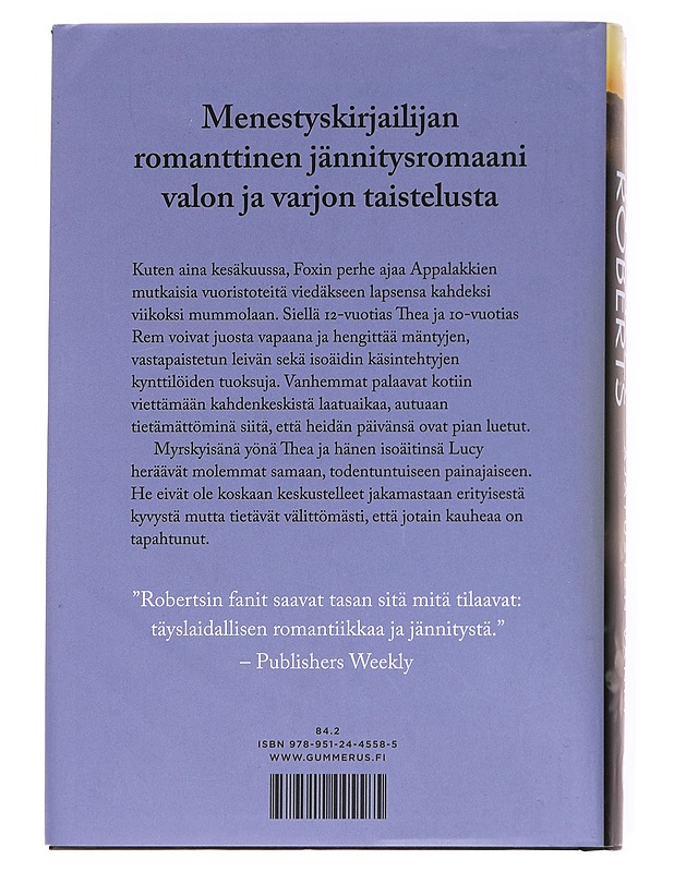 Ajatusten vanki - Roberts, Nora - Romaanit ja novellit - 10105617316 - 1