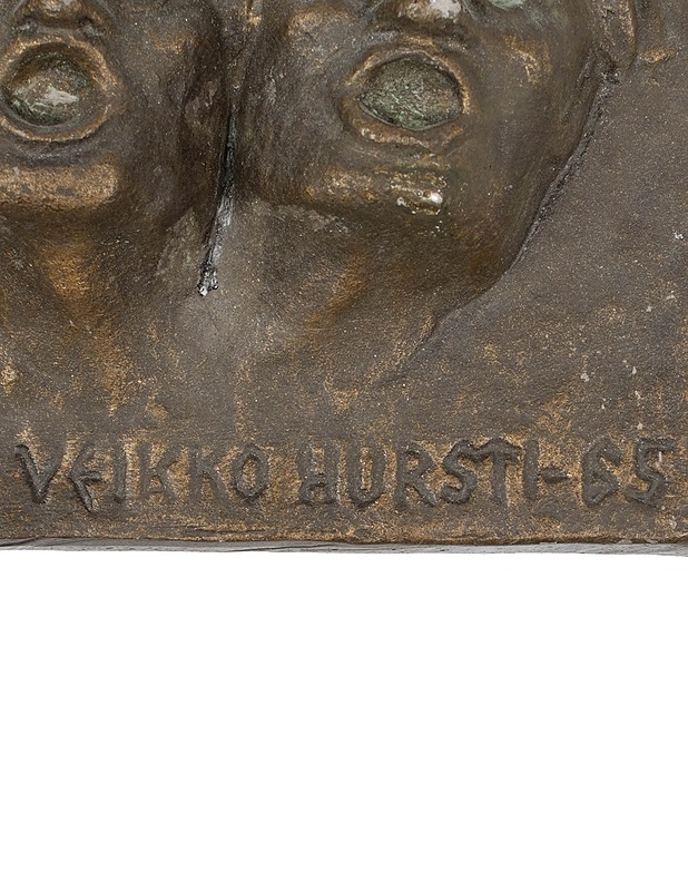 VEIKKO HURSTI Seitsemän veljestä kipsireliefi - Koriste-esineet - 10105617400 - 2