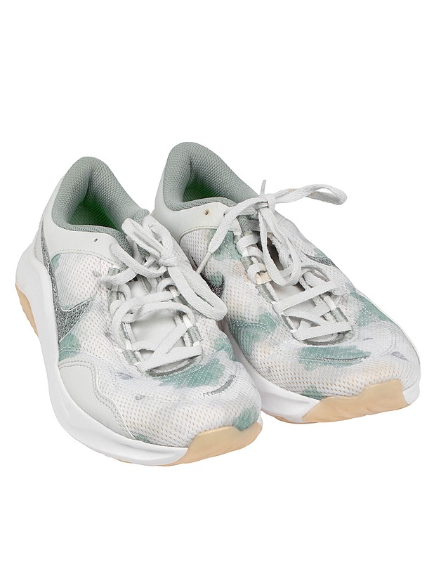 NIKE lenkkarit. 40 - Naisten kävelykengät ja tennarit - 10105622007 - 0