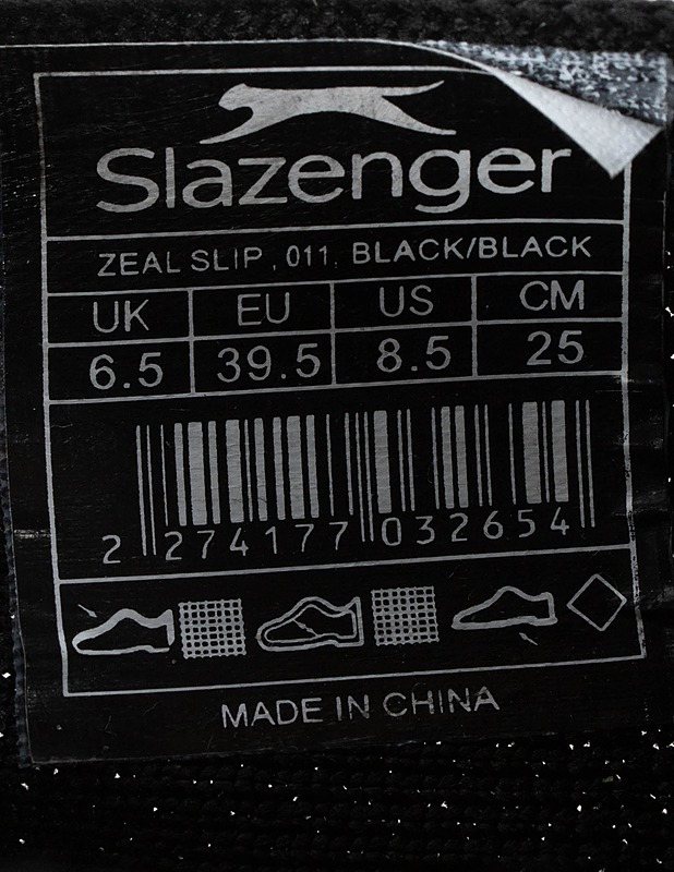 SLAZENGER mustat slip-on lenkkarit, 39,5 - Naisten kävelykengät ja tennarit - 10105622011 - 2