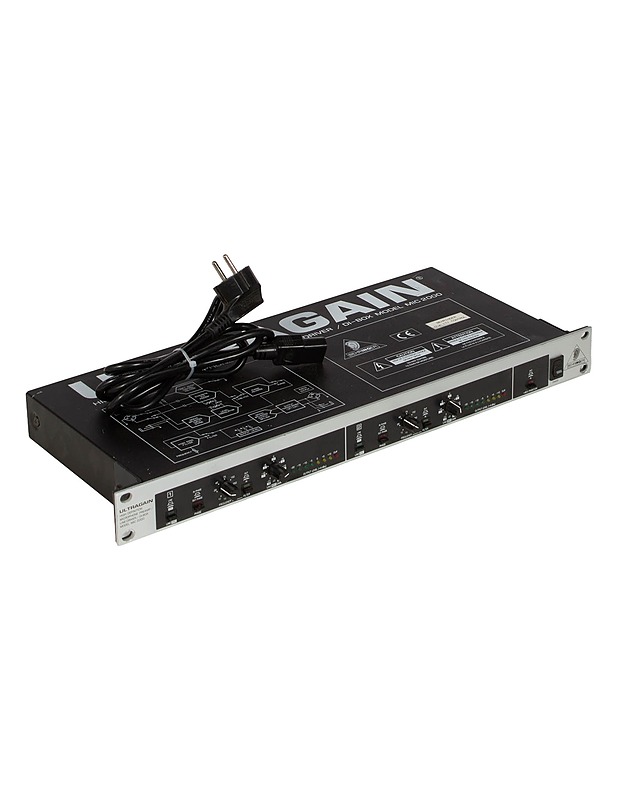 BEHRINGER MIC 2000 -Preamp-LineDriver-Di-box  - Audio - 10105622184 - 0