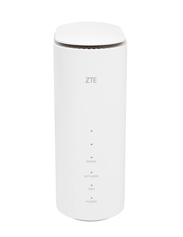 ZTE 5G modeemi/reititin - Muu elektroniikka - 10105622323 - 1