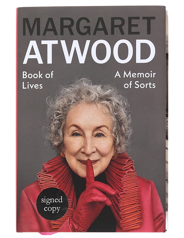 Book of lives : a memoir of sorts - Margaret Atwood - Elämäkerrat ja muistelmat - 10105622355 - 0