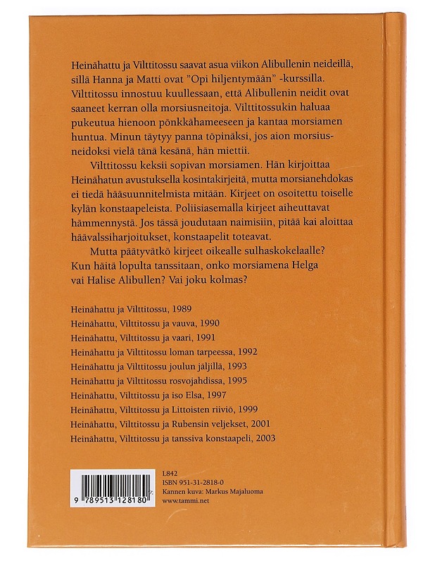 Heinähattu, Vilttitossu ja tanssiva konstaapeli - Nopola, Sinikka - Lastenkirjat - 10105622740 - 1