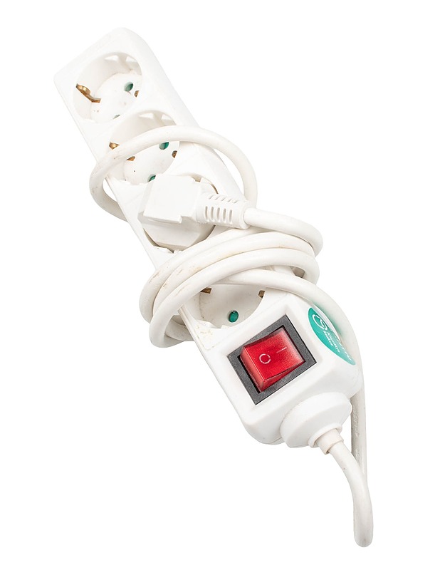 EXTRASTAR Maadoitettu jatkojohto katkaisimella, 4-paikkainen - Muu elektroniikka - 10105623107 - 0