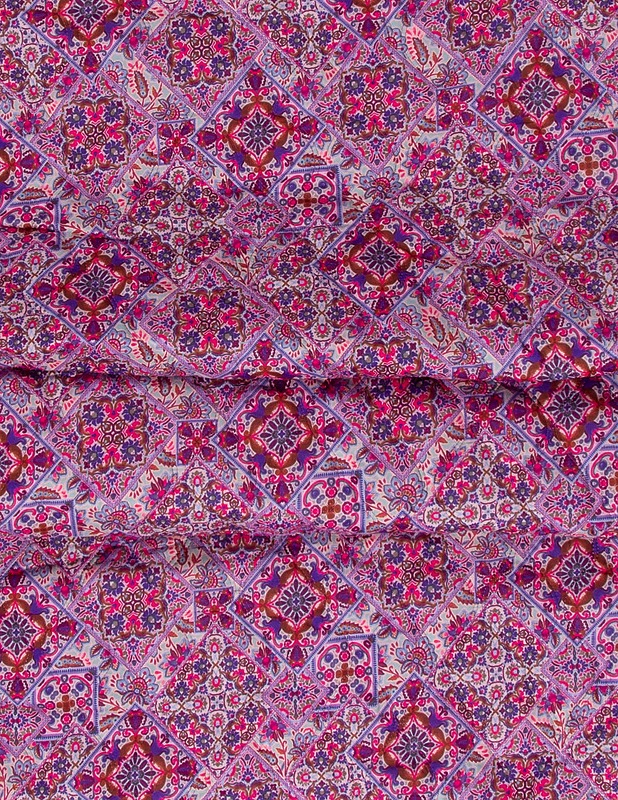 Vuorillinen tikkikangas, 135x390 cm - Kankaat - 10105623353 - 0