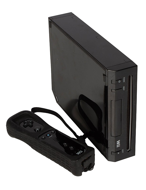 NINTENDO Wii, Mario Kart Wii Pack PAL -pelikonsoli - Viihde-elektroniikka - 10105623411 - 1