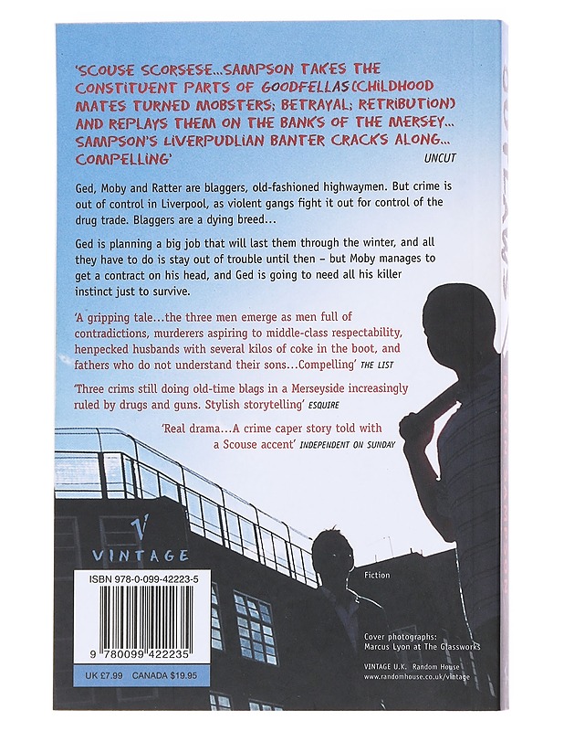Outlaws - Kevin Sampson - Romaanit ja novellit - 10105623712 - 1